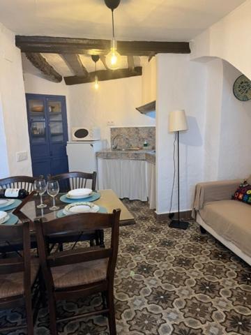 Holiday home Casa Alondra El Gastor